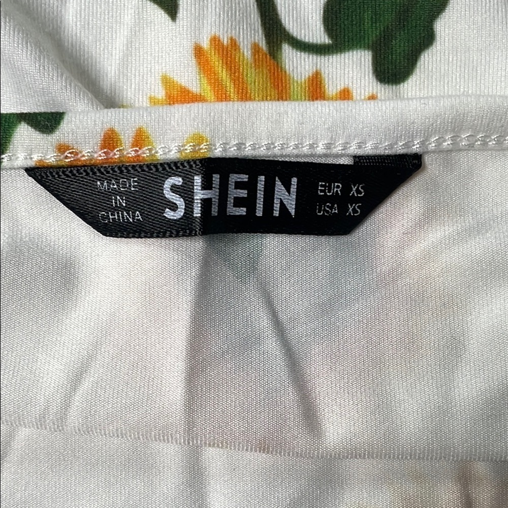 SHEIN Sunflower Print Halter Top White - Picture 7 of 9